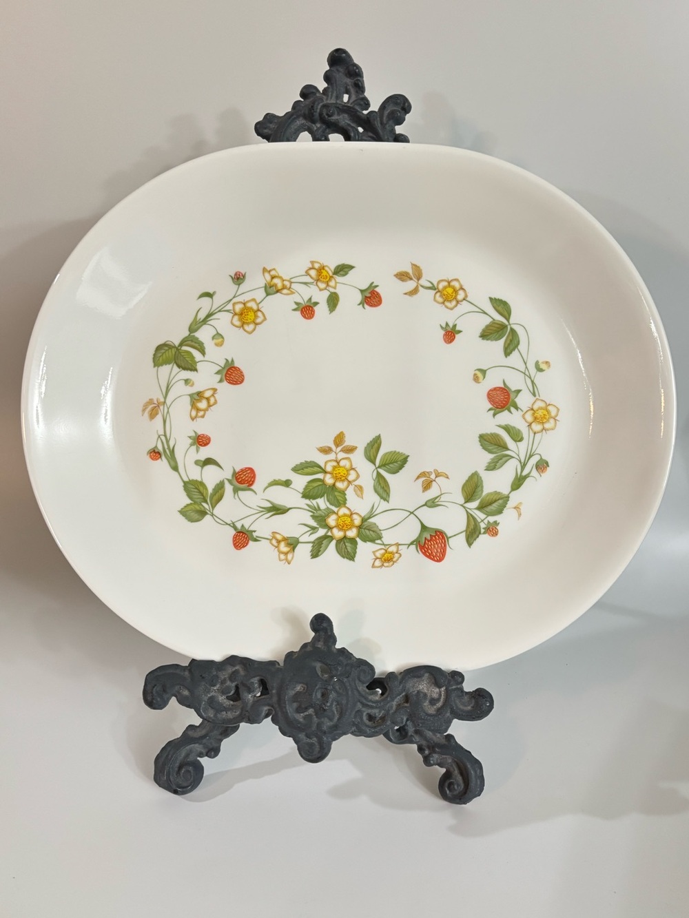Corelle Platter Corning Strawberry Sundae Oval Serving Platter Plate